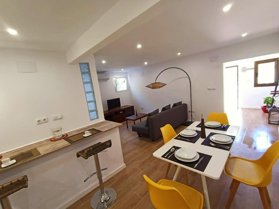 Villa Falconera Apartaments, Gandia A Las Faldas De La Montana Gandía Exterior foto