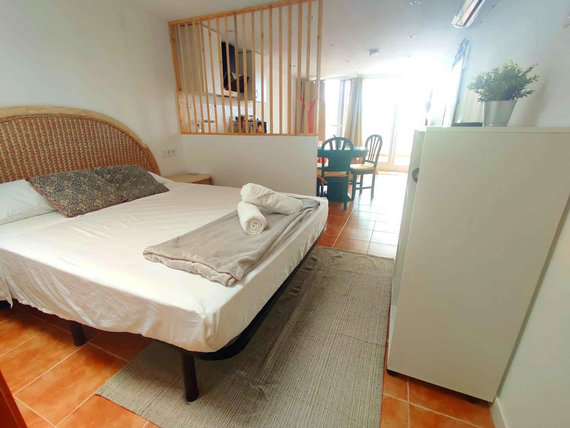 Villa Falconera Apartaments, Gandia A Las Faldas De La Montana Gandía Exterior foto